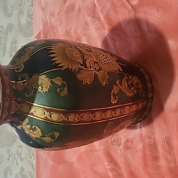 Japanese Hand painted vase - Picture 7 of 8